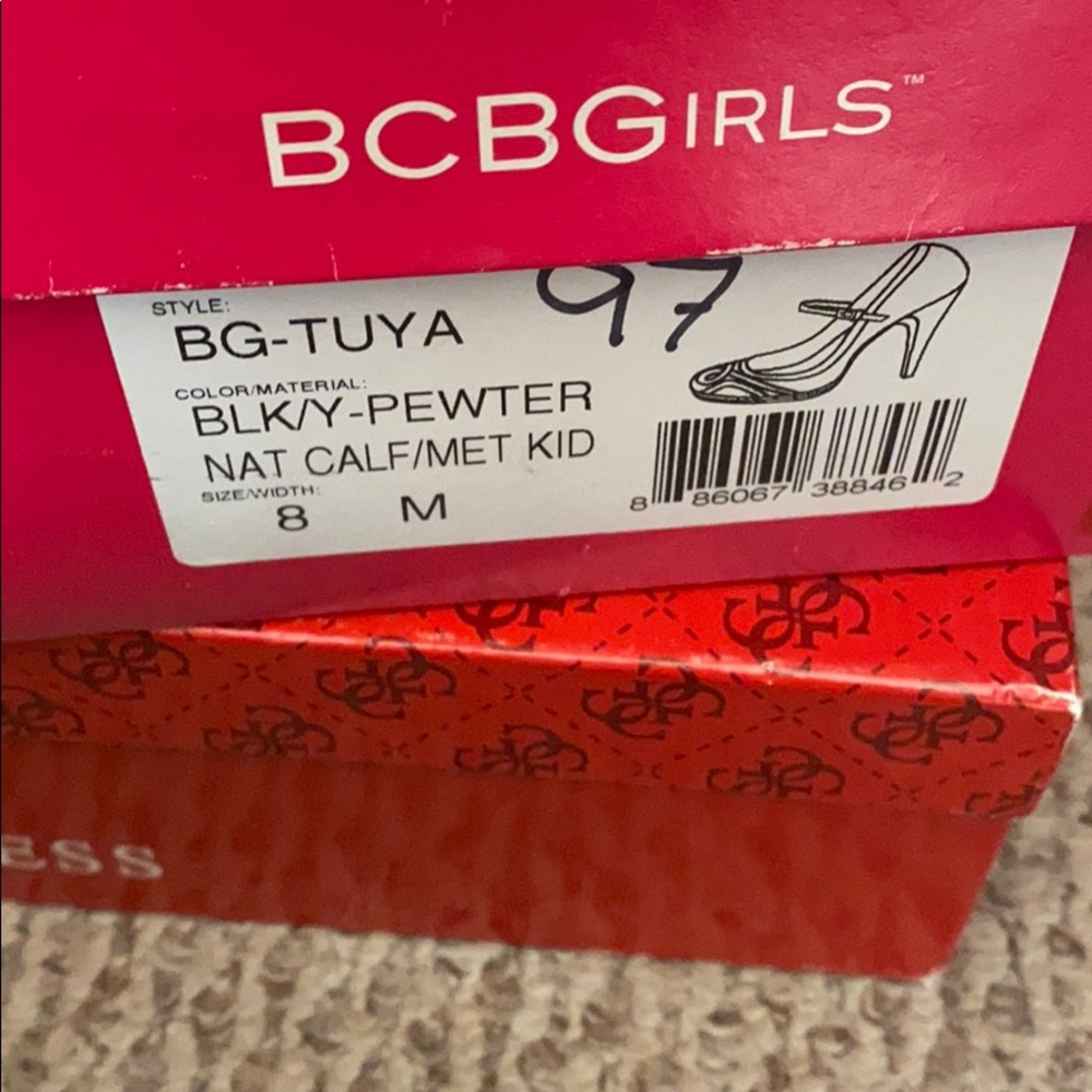 Pumps - Picture 2 of 4